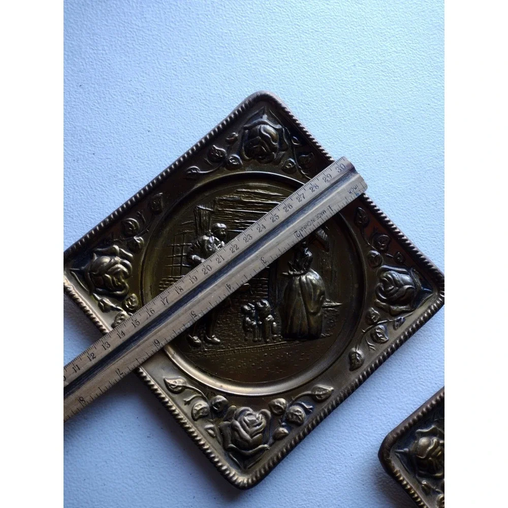 Vintage Elpec England Diamond Shaped Embossed Brass Wall Hanging ×2‎